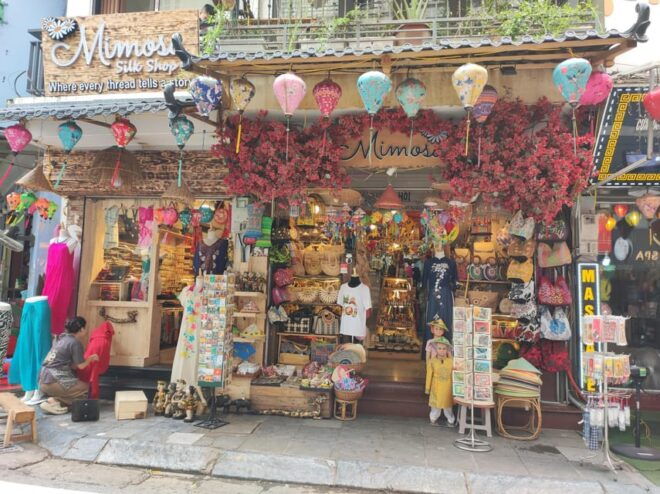 Hanoi Old Quarter: Cultural and Historical Walking Tour - Walking Tour Itinerary