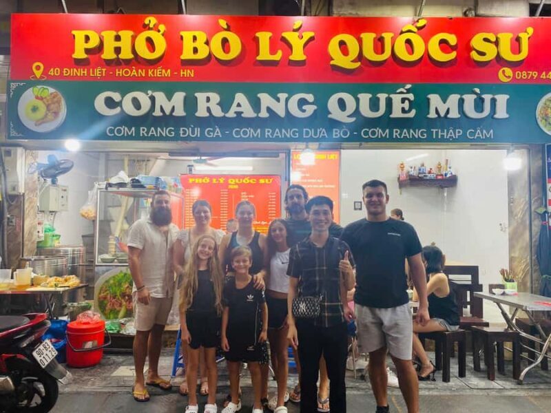 Hanoi: Old Quarter Street Food Tour - Detailed Breakdown of the Itinerary