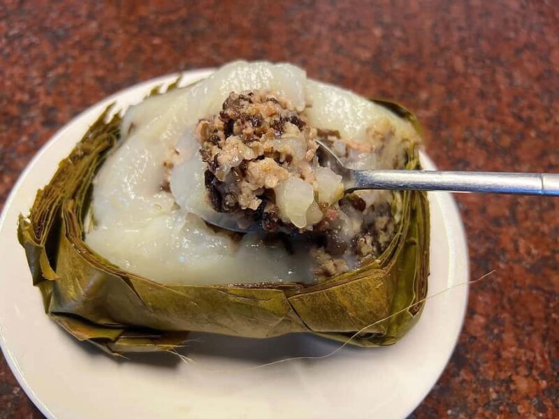 Hanoi: Old Quarter Street Food & Train Track Cafe - Good To Know