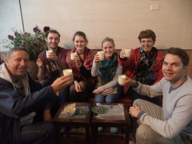 Hanoi: Old Quarter Street Food Walking Tour With 10 Tastings - Good To Know