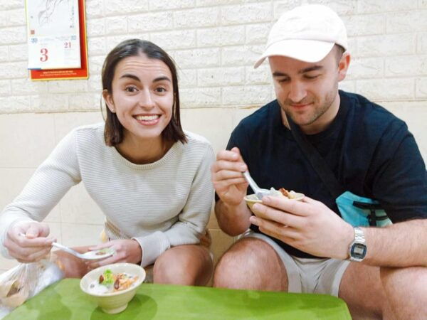 Hanoi: Old Quarter Street Food Walking Tour With 10 Tastings - Customer Feedback