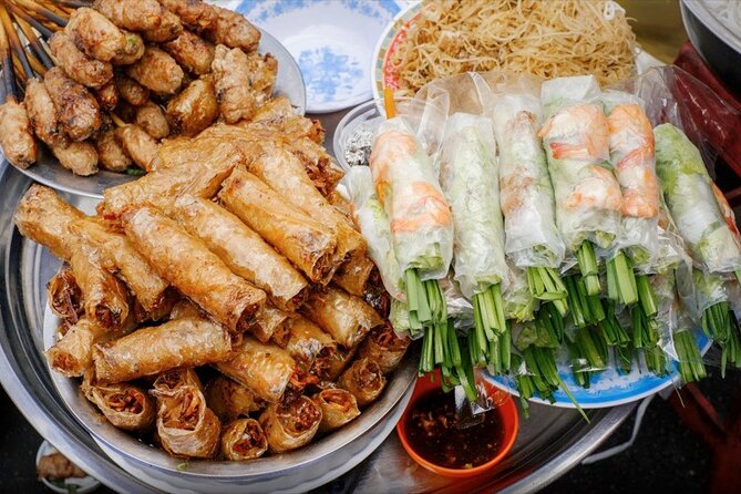 Hanoi Old Quarter Tasting Food Tour Like A Local (Vegan/Vegetarian/Cyclo) - Exploring Hanois Old Quarter