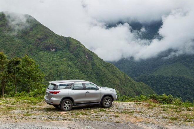 Hanoi: Private Car Noi Bai Airport, Ha Long, Ninh Binh, SaPa - Highlights