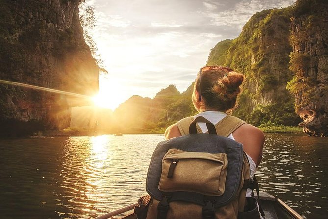 Hanoi Private Day Tour: Bai Dinh Pagoda and Trang An Caves - Tour Itinerary and Highlights