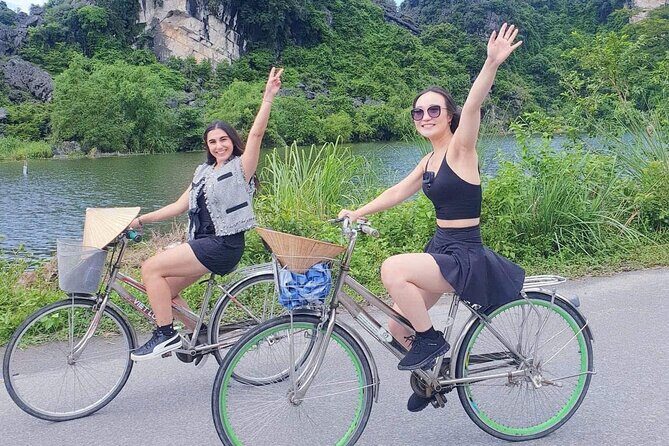 Hanoi: Private Day Tour Explore Trang An, Bich Dong & Mua Caves - Good To Know