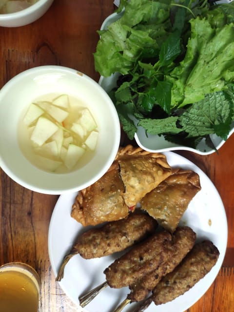 Hanoi: Private Food Tour With Local Guide - Experience Highlights