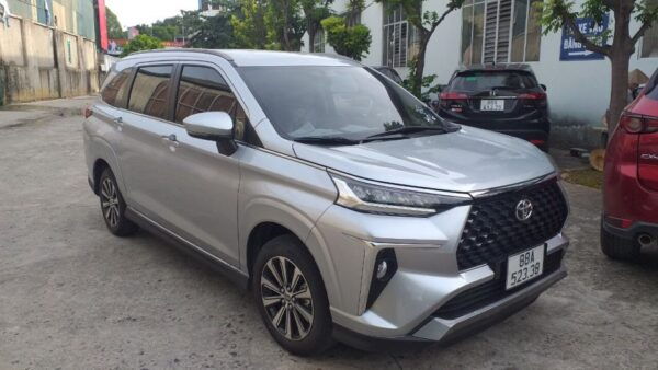 Hanoi: Private Noi Bai International Airport Transfer - Meeting Points and Delayed Flight Assistance