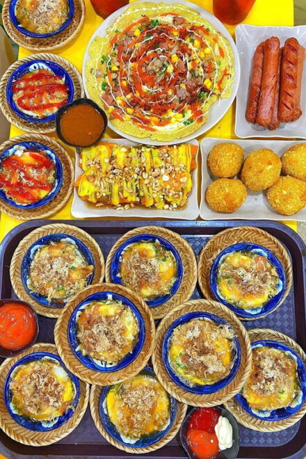 Hanoi: Private Tour For Waking and Tasting Hanoi Specialties - Tour Logistics and Details