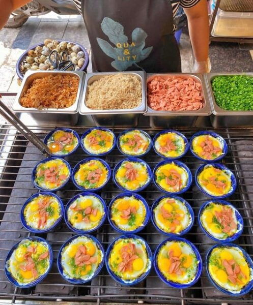 Hanoi: Private Tour For Waking and Tasting Hanoi Specialties - Booking Your Tour