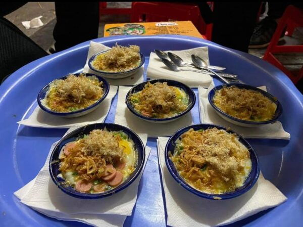 Hanoi: Private Tour Of Tasting and Train Street Experience - Booking and Cancellation Policy