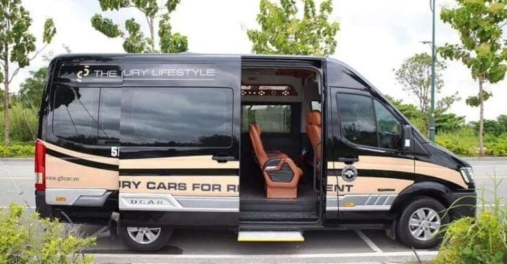 Hanoi: Private Transfer to Hai Phong by Luxury Car - Travel Experience