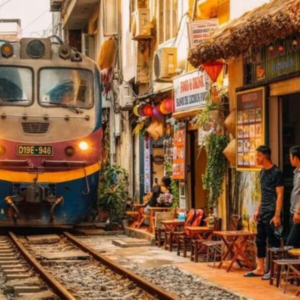 Hanoi: Railway Food Tour - Tips for an Enjoyable Experience
