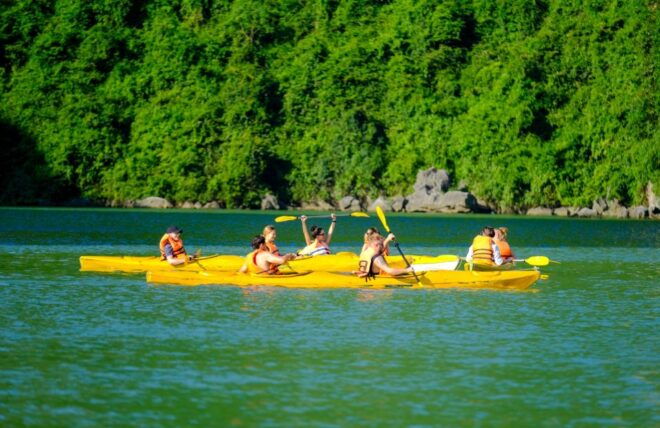 Hanoi: Roundtrip Halong Bay Islands, Caves, Kayaking & Lunch - Additional Remarks