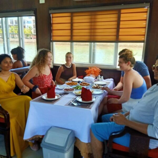Hanoi: Roundtrip Halong Bay Islands, Caves, Kayaking & Lunch - Common Questions