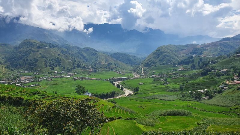 Hanoi Sapa Muong Hoa Valley Multi-Day Guided Tour - A long ride north, then Sapa by motorbike