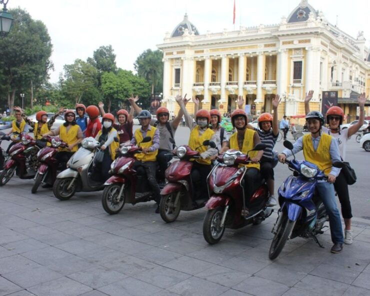 Hanoi Scooter Tour: Banana Island & Hidden Gem & Local Food - Highlights