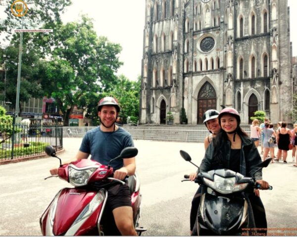 Hanoi Scooter Tour: Banana Island & Hidden Gem & Local Food - Rural Life Experience