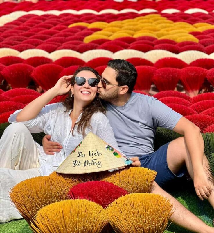 Hanoi: Sculpturing Village or Incense Village & Hat Village - Who Should Consider This Tour?