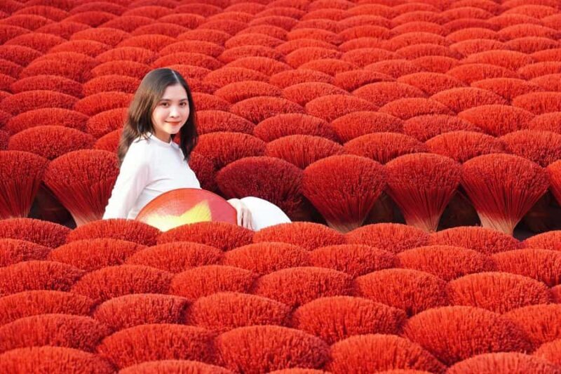 Hanoi: Silk Village Or Hat and Incense Village SMALL GROUP - A Deep Dive into the Experience