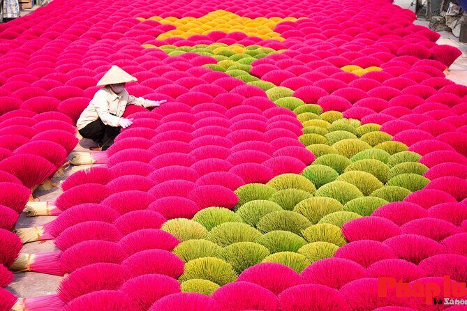 Hanoi: Small Group Tour to Incense Village & Ninh Binh, Boat Trip - What Makes This Tour Special?