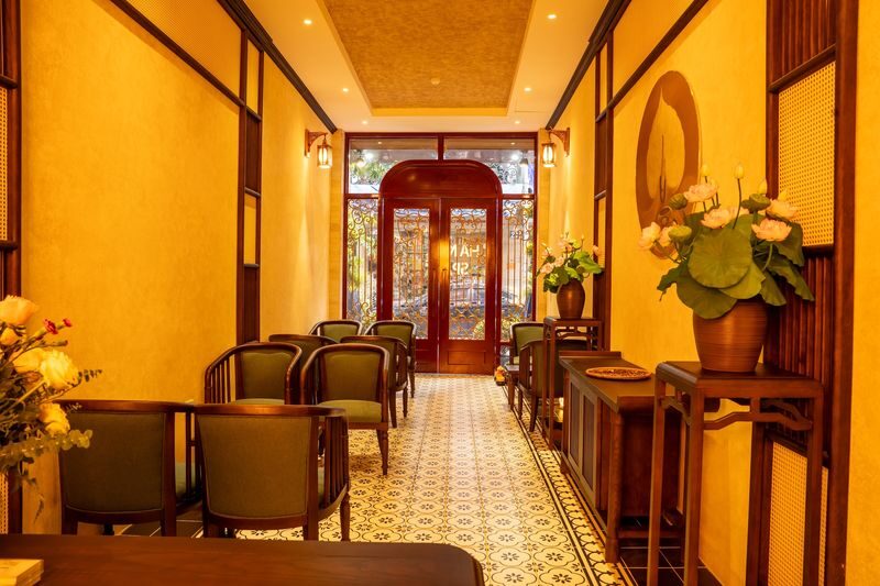 Hanoi Spa: Premium Massage & Holistic Wellness Experience - A quiet pause on Hàng Hòm Street
