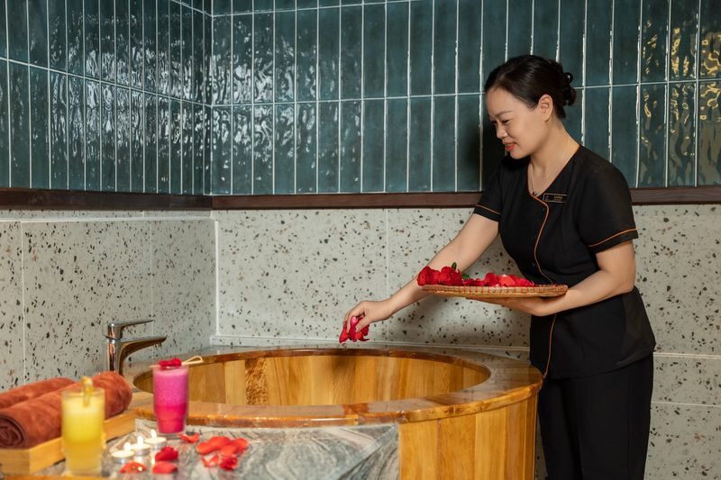 Hanoi Spa: Premium Massage & Holistic Wellness Experience - Value: useful extras, but confirm the price