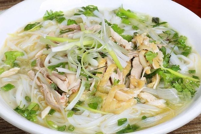 Hanoi Street Food: Small Group Walking Tour - Unique Ingredients and Cooking Techniques