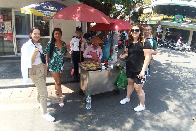Hanoi Street Food Tour as a Real Local - Unique Street Food Experiences in Hanoi