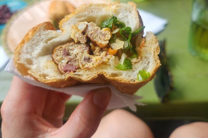 Hanoi Street Food Tour Small Group Guided by a Local Foodie - What Makes This Tour Stand Out?