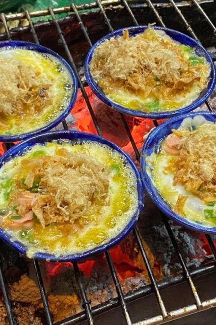 Hanoi: Street Food Tour With Coffe Egg Making Show - Detailed Itinerary