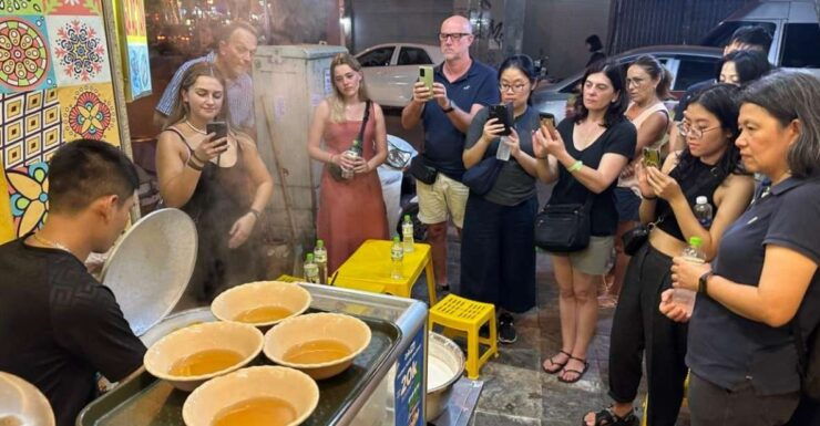 Hanoi Street Food Tour With Local Guide - Itinerary and Experience Details