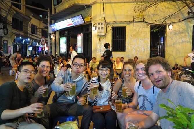 Hanoi Street Food Tour With Local Guide - Exploring Hanois Food Markets