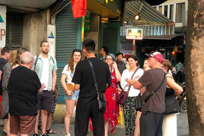 Hanoi Street Food Tour With Real Foodies & Local Guide (3 Hours) - Street Food Tasting