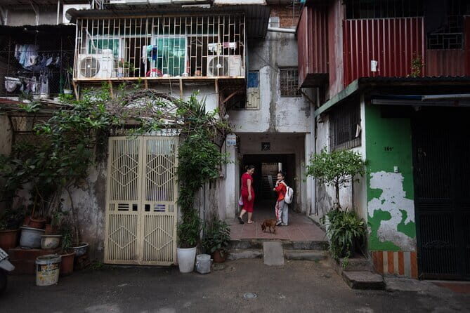 Hanoi Street Photography in a Vintage Community - Exploring Hanoi’s Vintage Landscape