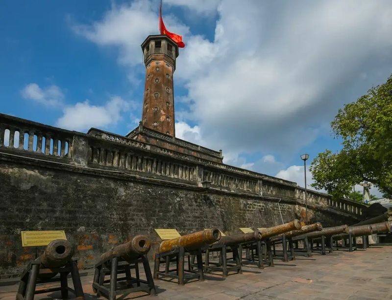 Hanoi Sunset Highlights Tour with Ao Dai Costume & Water Puppet Show - Thang Long Citadel: Hanoi’s historical anchor