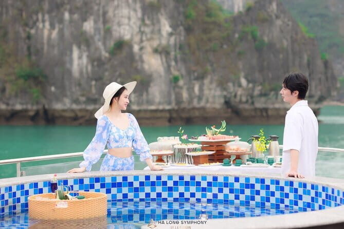 Hanoi to Halong Bay: Symphony 5-Star Cruise with Jacuzzi & Buffet - The Experience in Detail