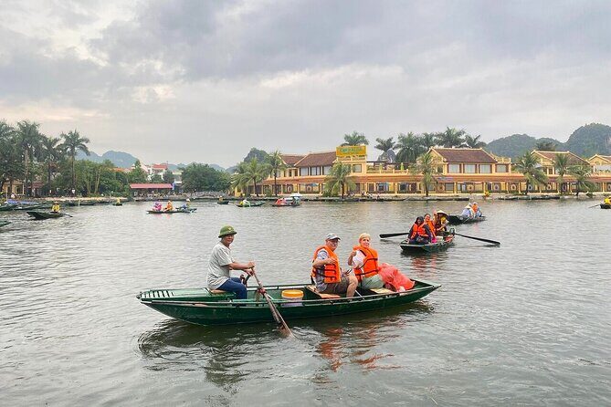 Hanoi to Ninh Binh: Deluxe Day Tour Discover Hoa Lu, Tam Coc - A Deep Dive into the Tour Experience  