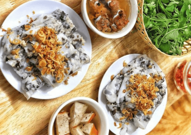 Hanoi Tour: Sample Street Food With Train Street - Tour Logistics and Details