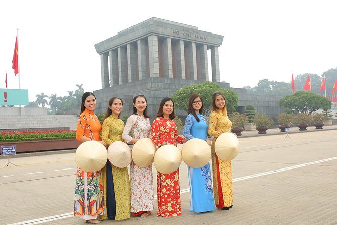 Hanoi: Tradditional Ao Dai & Non La Rental - FAQ
