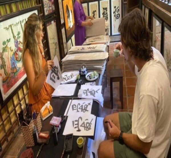 Hanoi: Traditional Vietnamese Calligraphy Class - Booking and Cancellation Policy