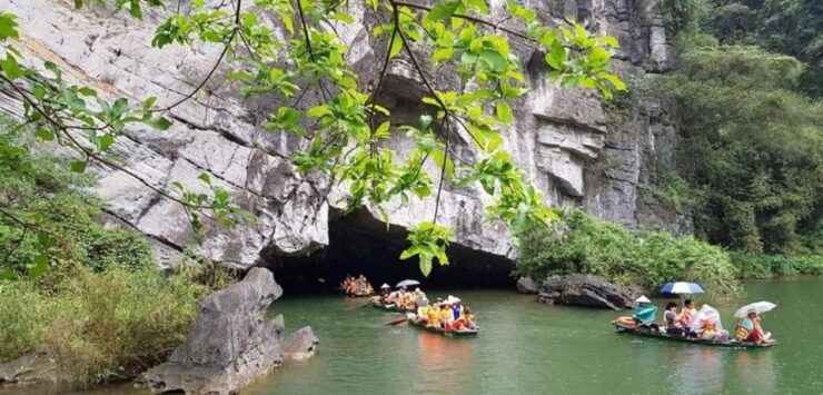 Hanoi: Trang An, Bai Dinh, and Mua Cave Full Day Trip - Good To Know
