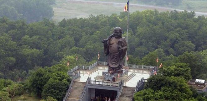 Hanoi: Trang An, Bai Dinh, and Mua Cave Full Day Trip - Bai Dinh Temple