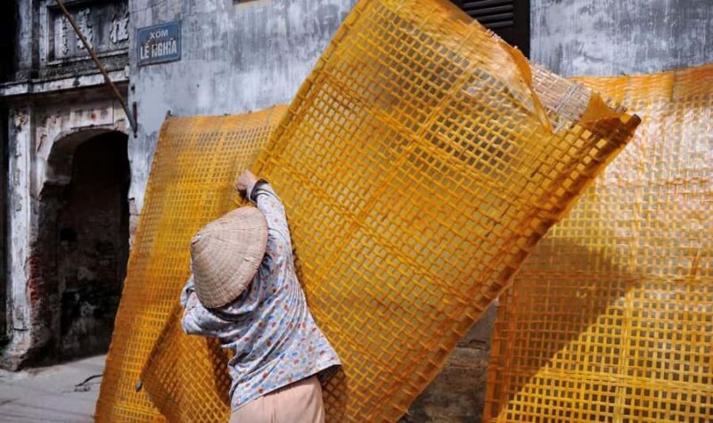 Hanoi: Vermicelli, Soy Sauce Village or Hat, Incense Village - Incense Village: Colorful Crafting and Aromatic Traditions