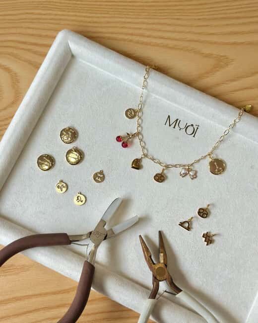 Hanoi: Vietnam gold-plated jewel assemble workshop - Who Will Love This Experience?