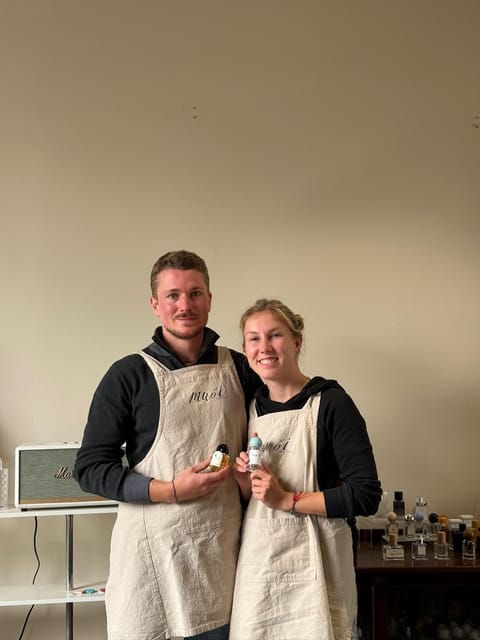 Hanoi: Vietnam Scents Perfumery Class - Group Size and Languages