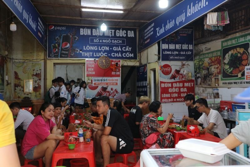 Hanoi Wild & Weird Street Food Walking Tour - A food walk for the curious
