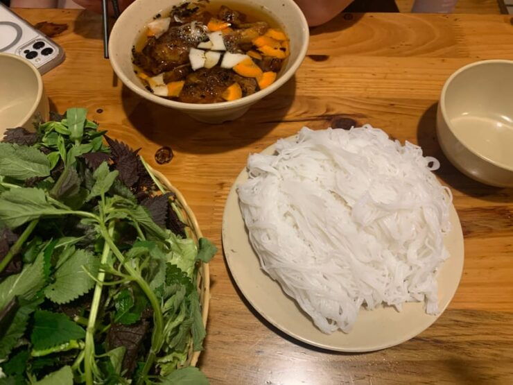 Hanois Gourmet Experience: Private Tour With a Local Guide - Good To Know