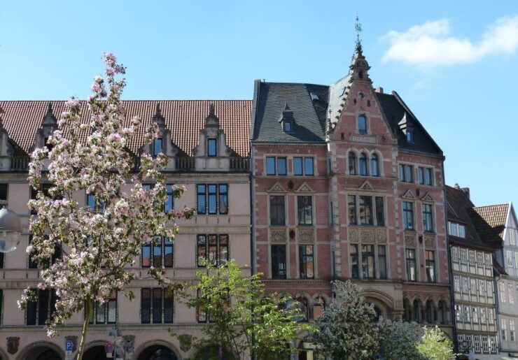 Hanover: Old Town Historical Walking Tour by Geo Epoche - Tour Details