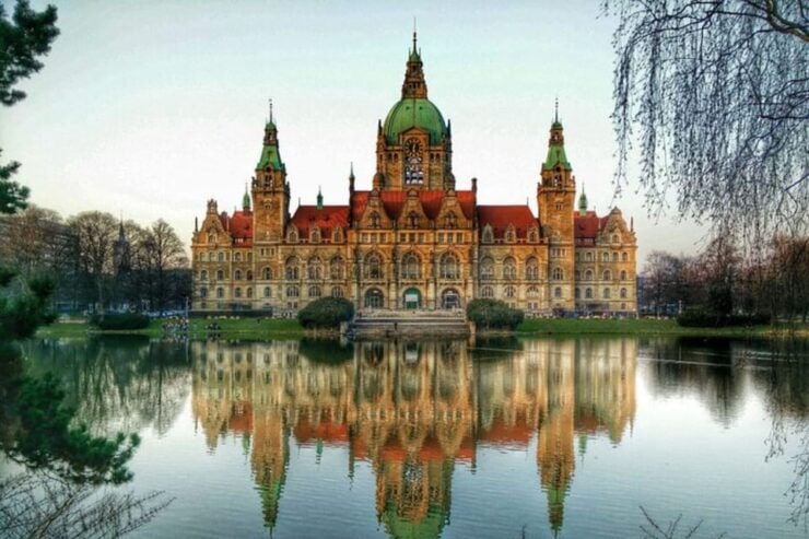 Hanover: Private Walking Tour With a Guide (Private Tour) - Inclusions of the Tour