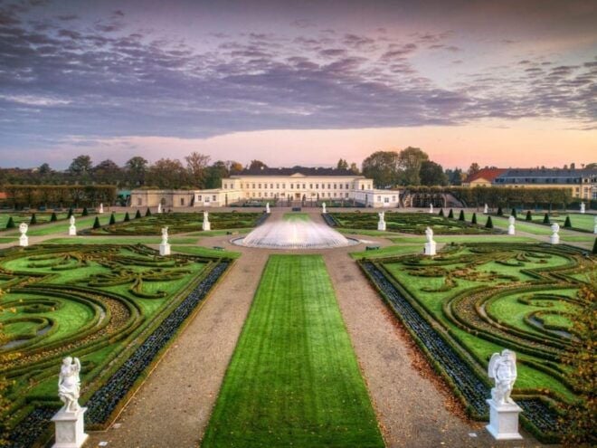 Hanover: Royal Gardens of Herrenhausen Guided Tour - Historical Significance